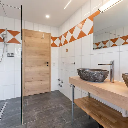 דירה Lutte קפרון